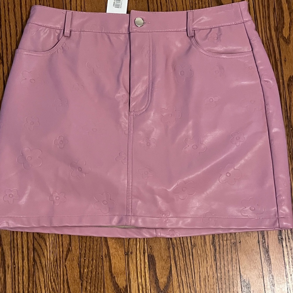 Pink Mini Skirt for Casual Night Out